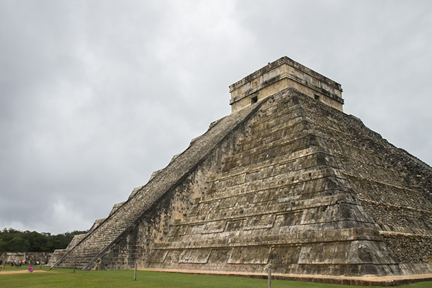 Read more about the article The Incredible, Horrible Chichén Itzá